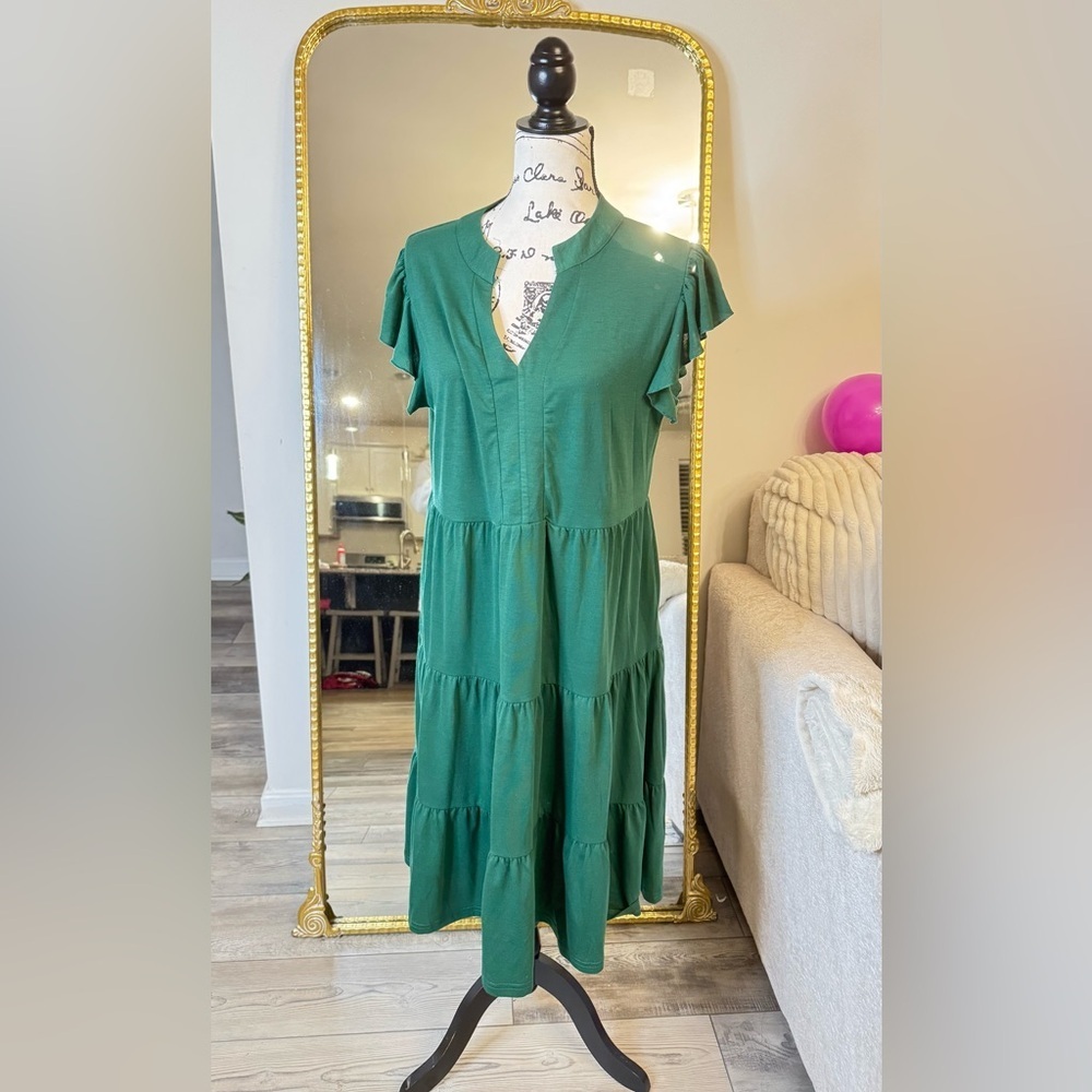 Chic Green Midi Dress